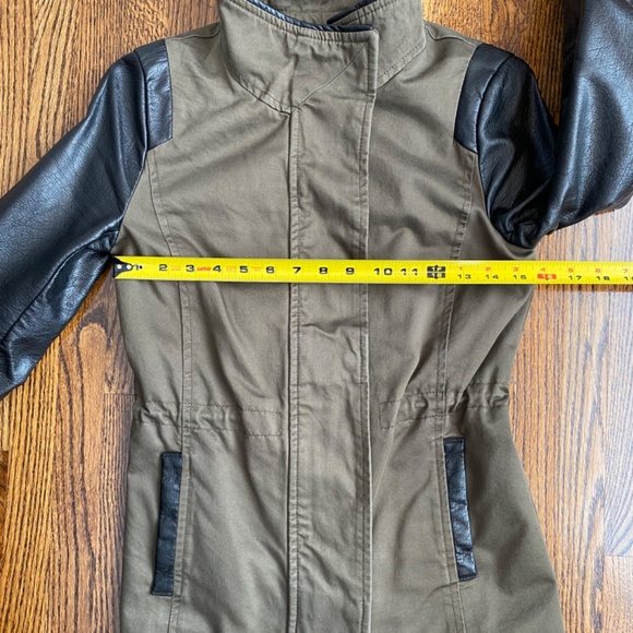 H&M Army Green Jacket Faux Leather Sleeves - US 2 - Picture 12 of 15